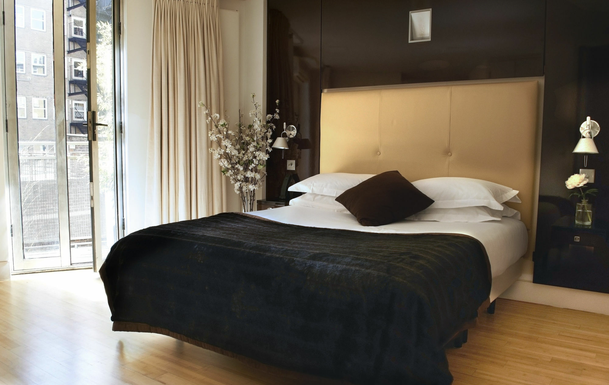 No.5 Maddox Street 4* Londra